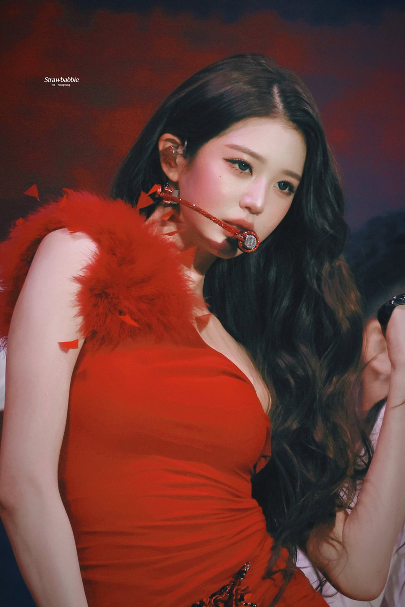 好きな人は誰よりも青が似合うし、好きな人の大切な人は誰よりも赤が似合うから