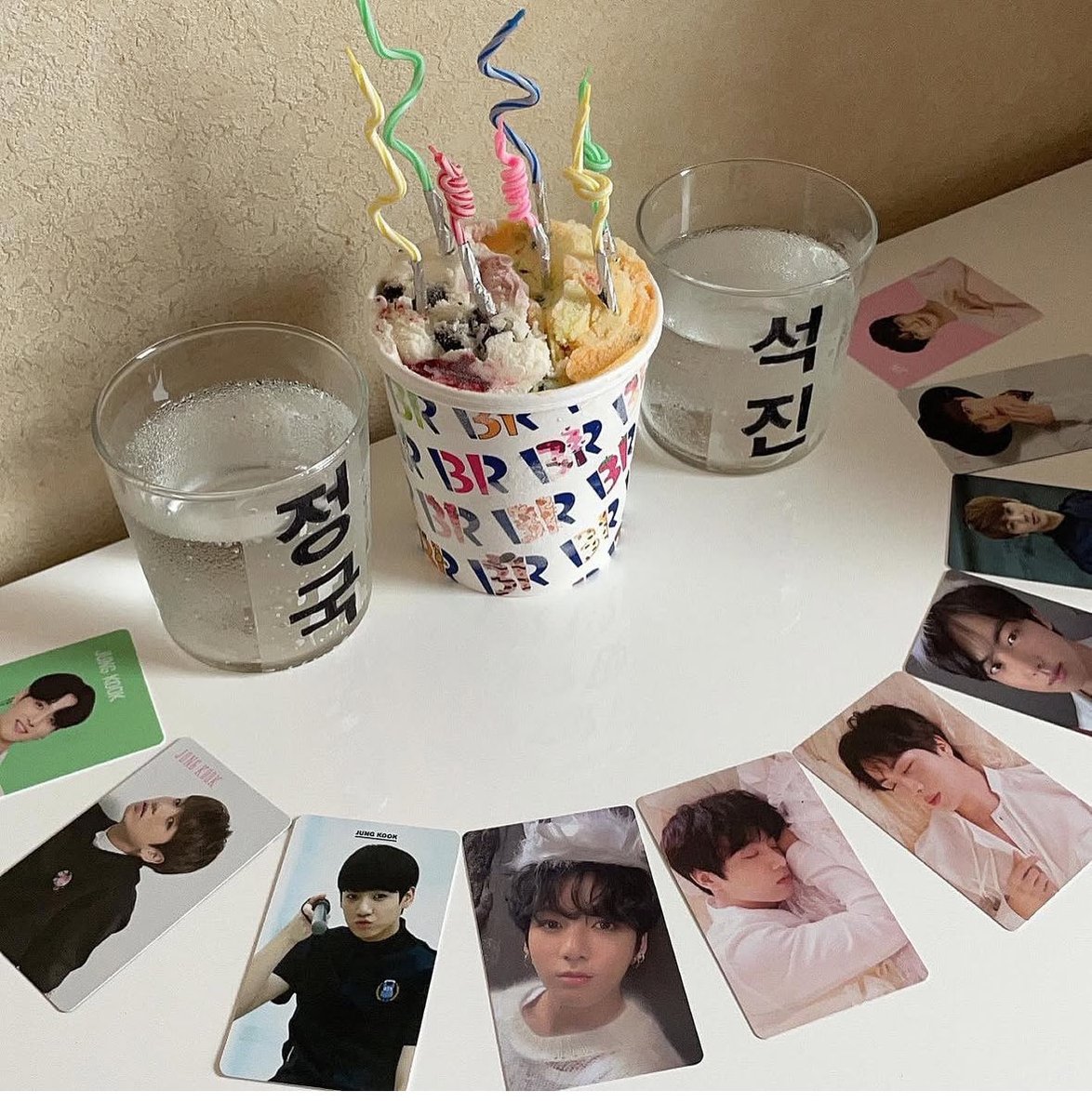 lv92jin_'s tweet image. ⁡
                   𝐣𝐢𝐧&amp;amp;𝐣𝐮𝐧𝐠𝐤𝐨𝐨𝐤
⁡
                    𝟎𝟏｜関東｜同他◎
⁡
          そろそろ推し活復活させたいので♡𝐨𝐫↻で気になる方お迎えします💜

#ARMYさんと繋がりたい #BTS好きな人と繋がりたい #大人armyさんと繋がりたい