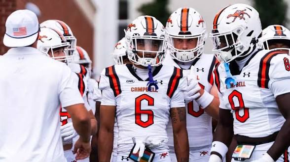 SkylarHusband's tweet photo. Extremely blessed to receive an offer from Campbell🐪
@smccfootball
@Earvin_Moore 
@DariusBuck21
@RatedPG_7 
@RyanMWms
@hus_jordan53
 @_shandan_
@JUCOFFrenzy 
@JuCoFootballACE 
@CoachRidings https://t.co/WEAuojD80C