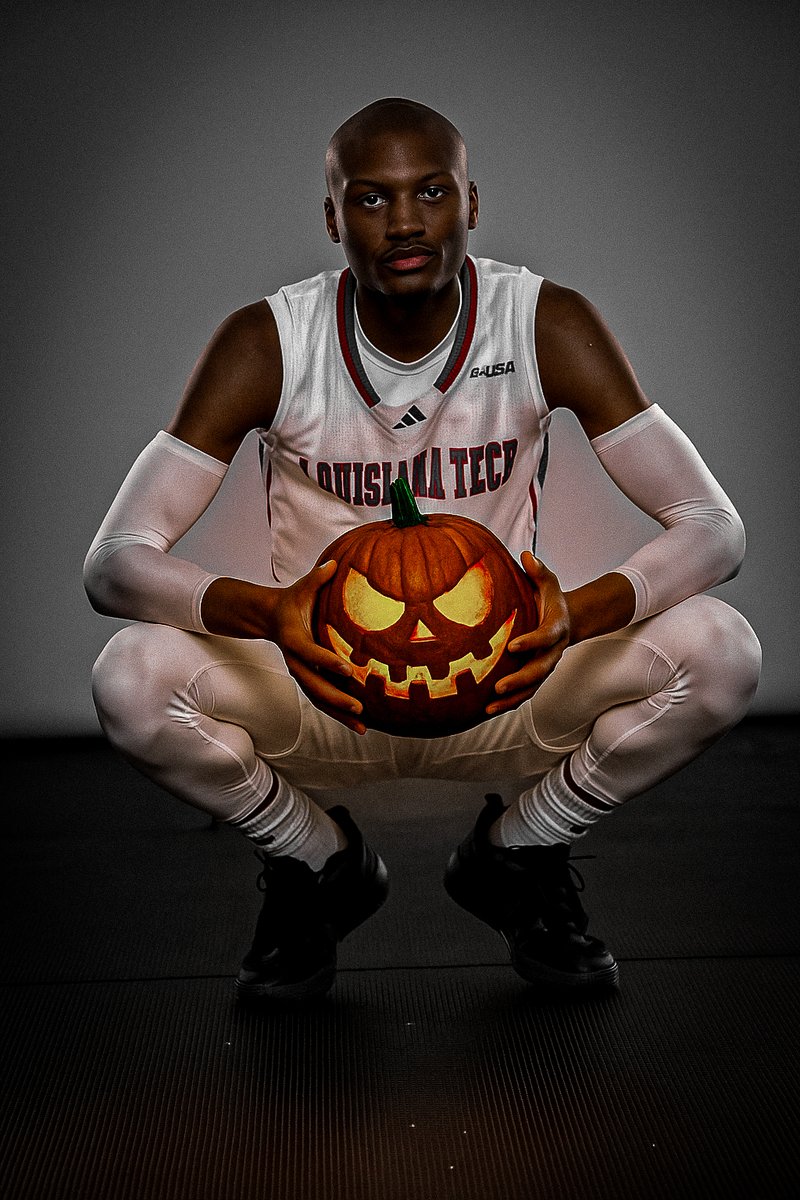 𝑯𝒂𝒑𝒑𝒚 𝑯𝒂𝒍𝒍𝒐𝒘𝒆𝒆𝒏 🎃