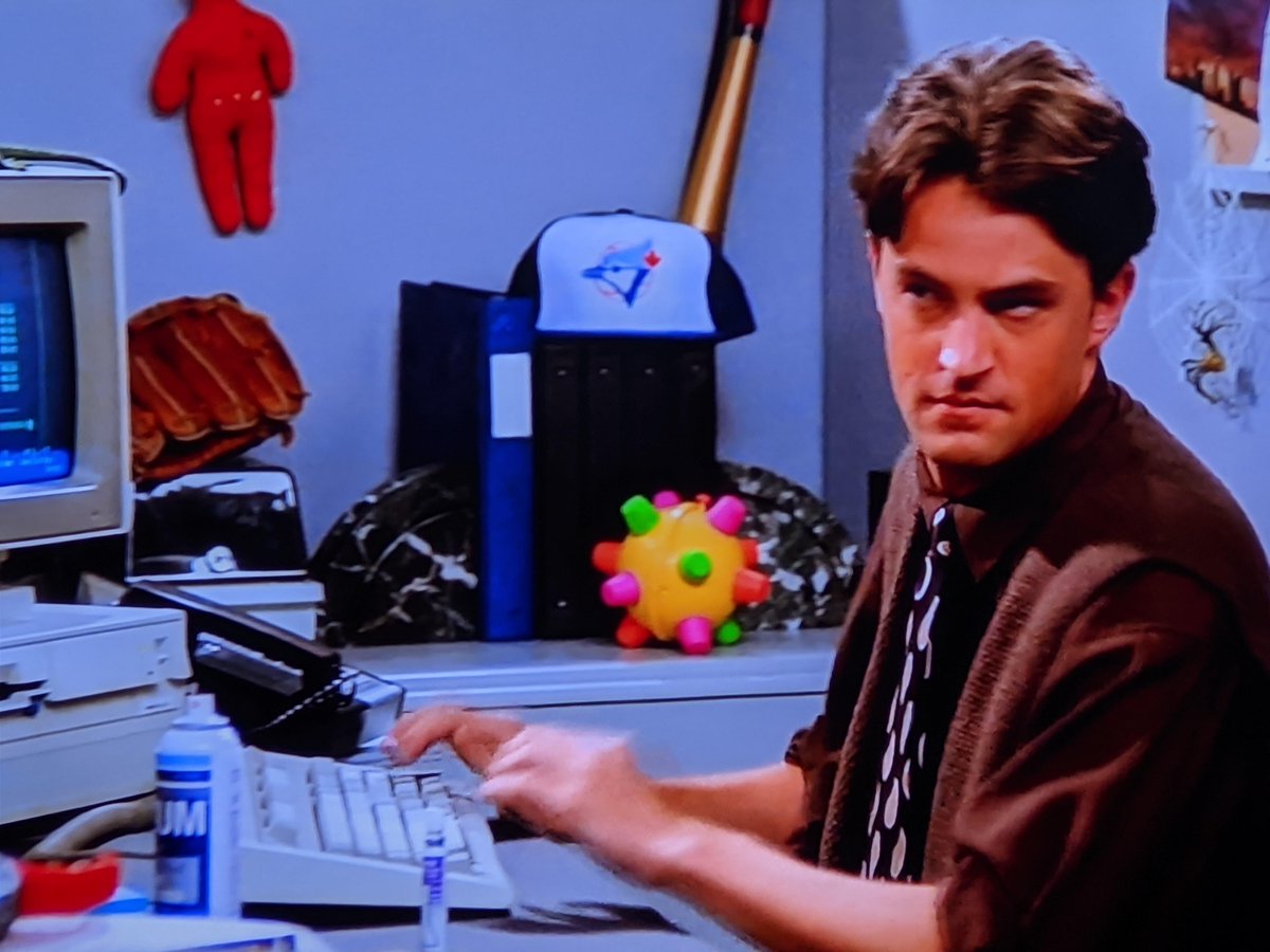 mphcanada's tweet image. Anyone else doing the old supposed-to-be-working-but-just-want-to-watch-highlight-reels-before-the-big-game-tonight?

#BlueJays #MatthewPerry #LetsGoBlueJays