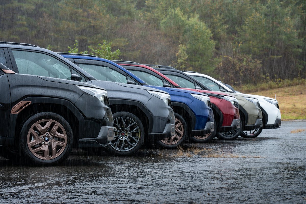 Princess_meicat's tweet image. #福島フォレスターオフ2025
SLフォレスター集結
泥も雨も雪も、全部が“勲章”になるフォレスター
洗車より冒険。光沢より旅の記憶。
雨の日のボディに灯るヘッドライトが
フォレスターの正装。

photo by..📷´- @yoh3san