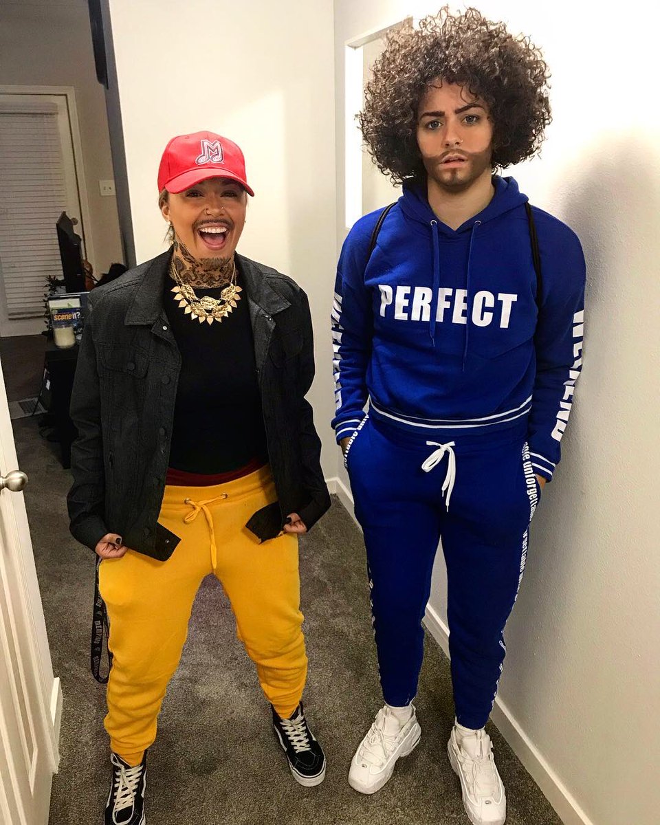 Happy Halloween everybody🎃👻
This is a major throwback but in the spirit of Halloween dressing up as being Chris Brown and Lil Dicky was one of my favorite costumes to this day🤣🤣 
How did we do??