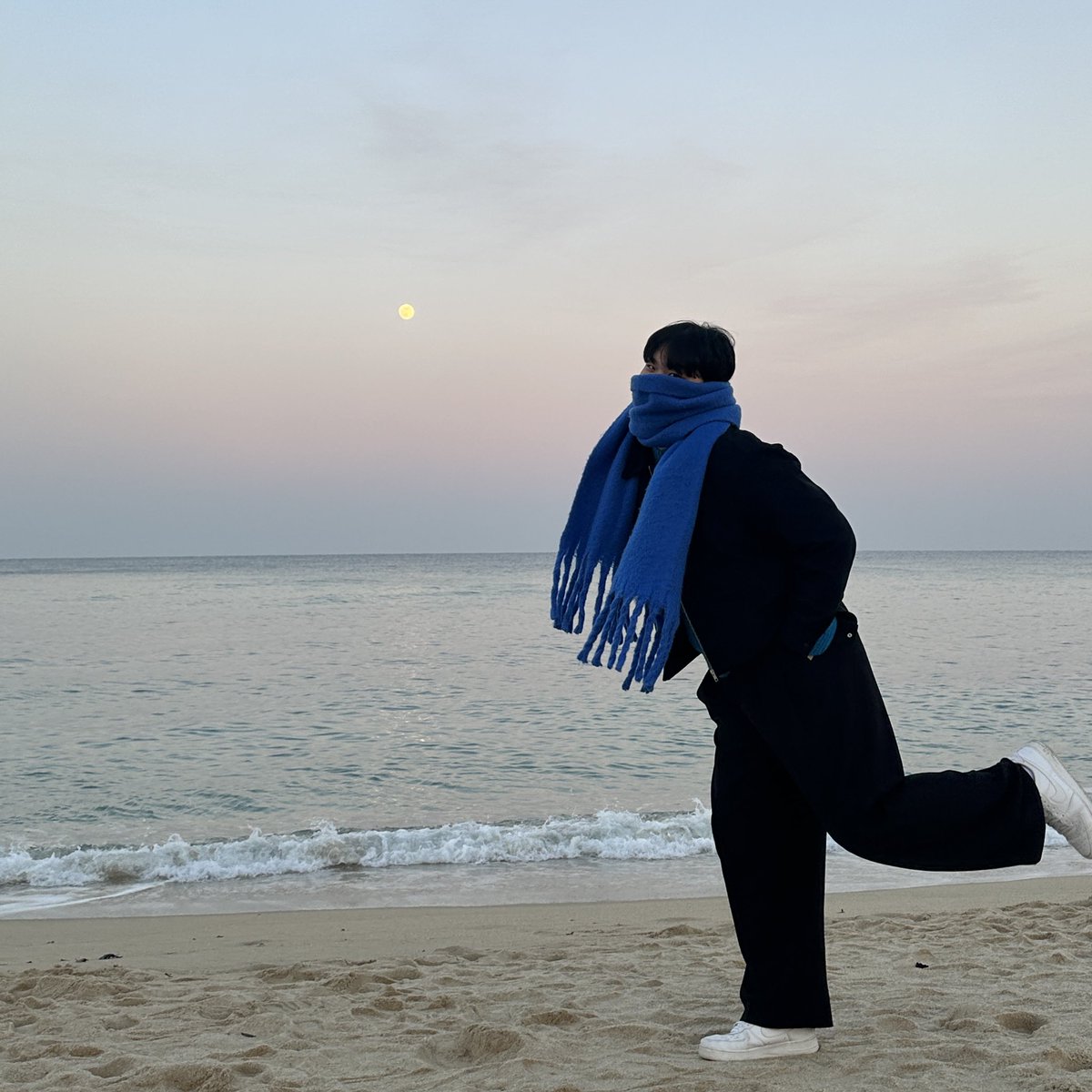 sseouu_'s tweet photo. 폴짝. https://t.co/WFw4srFoes