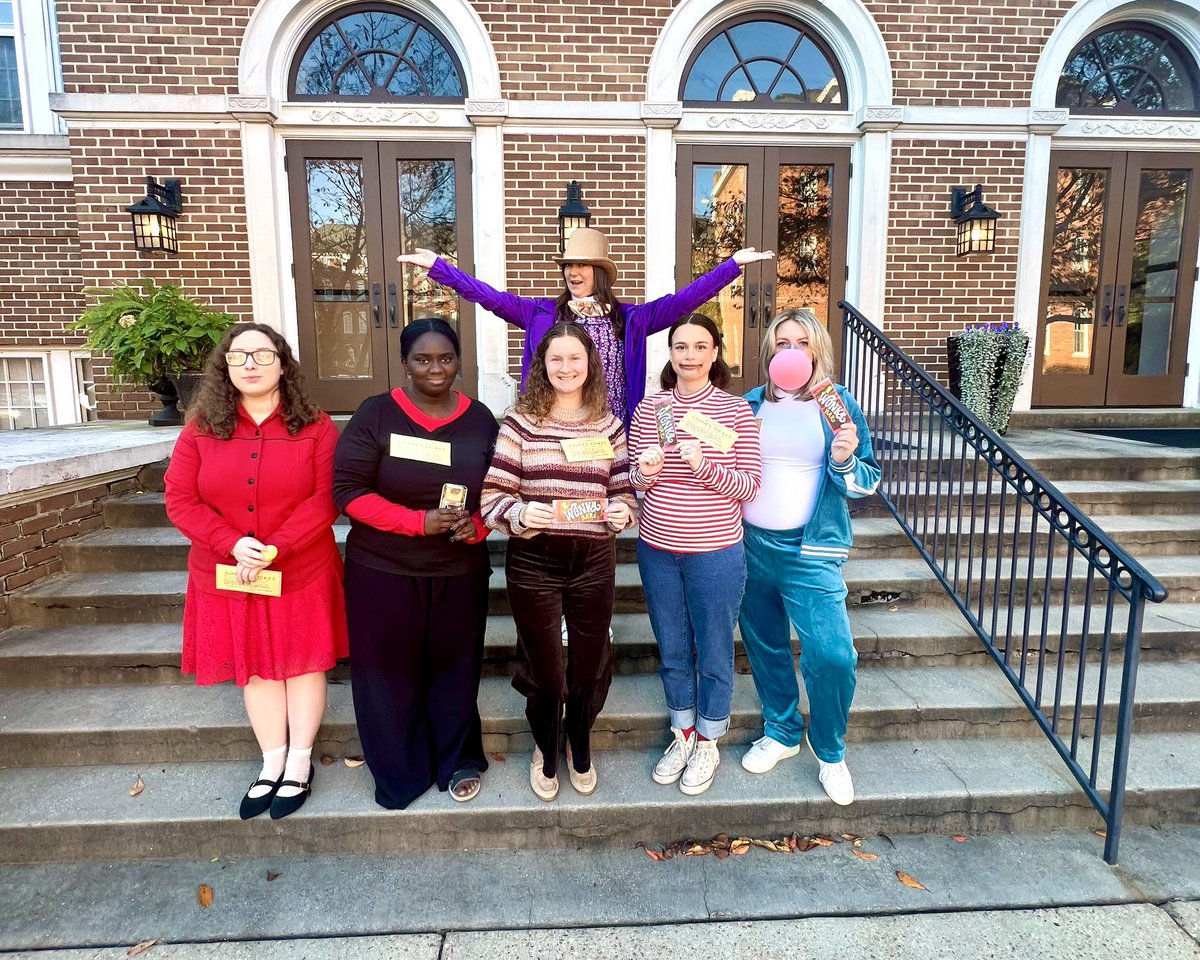 MUWdevalumni's tweet image. We’ve got a golden ticket to the sweetest Halloween ever! The Office of Development and Alumni wishes you a Happy Halloween!