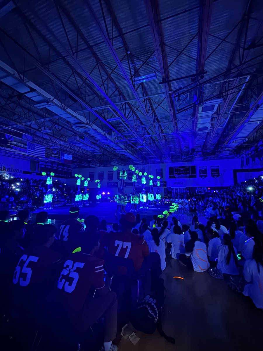 Sarah Lowery tweet media