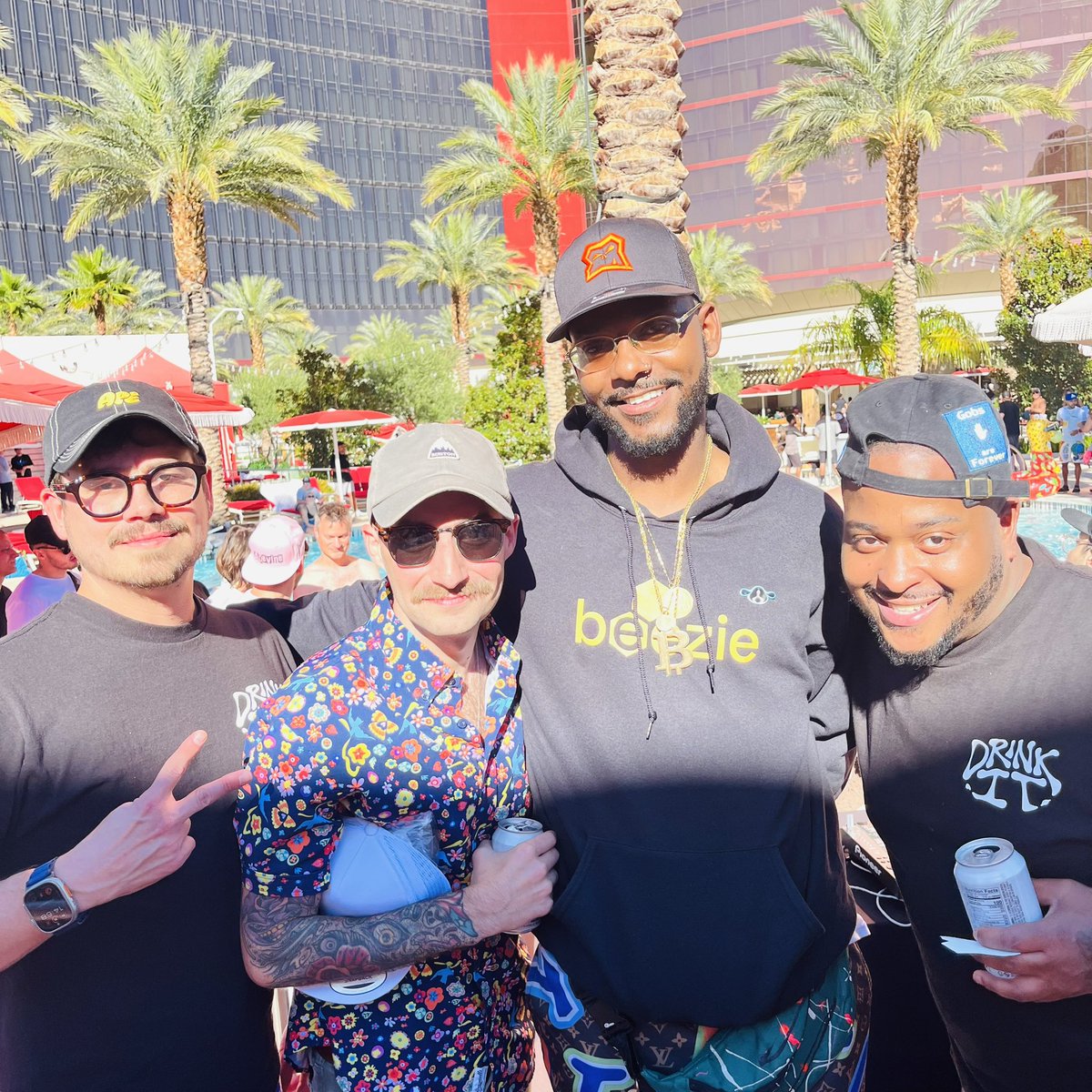 Hoping to create stronger bonds &amp; solidify my place in this space reason why my soul gravitate to great ppl like these guys. 

Was really stoked to meet 
these great gentlemen   <a href="/ryancsmith2222/">ryancsmith.eth 🦍</a> <a href="/KingpickIe/">KingPickle 🦛</a> <a href="/thtguyt/">whosbiggcrypto.9dcc.eth🦍🐸</a> 🔥🔥🔥🔥🔥Apes for life
