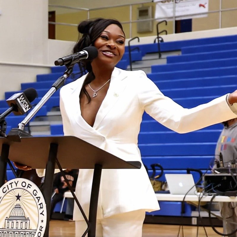 Congratulations <a href="/Danaaakianaaa/">Dana Evans</a>, on being presented with the Key to the City of Gary, IN! 🔑

Your journey from a hometown hero at West Side Leadership Academy to a 2x ACC Player of the Year and now a 2x WNBA Champion is incredible. You continue to make everyone proud!