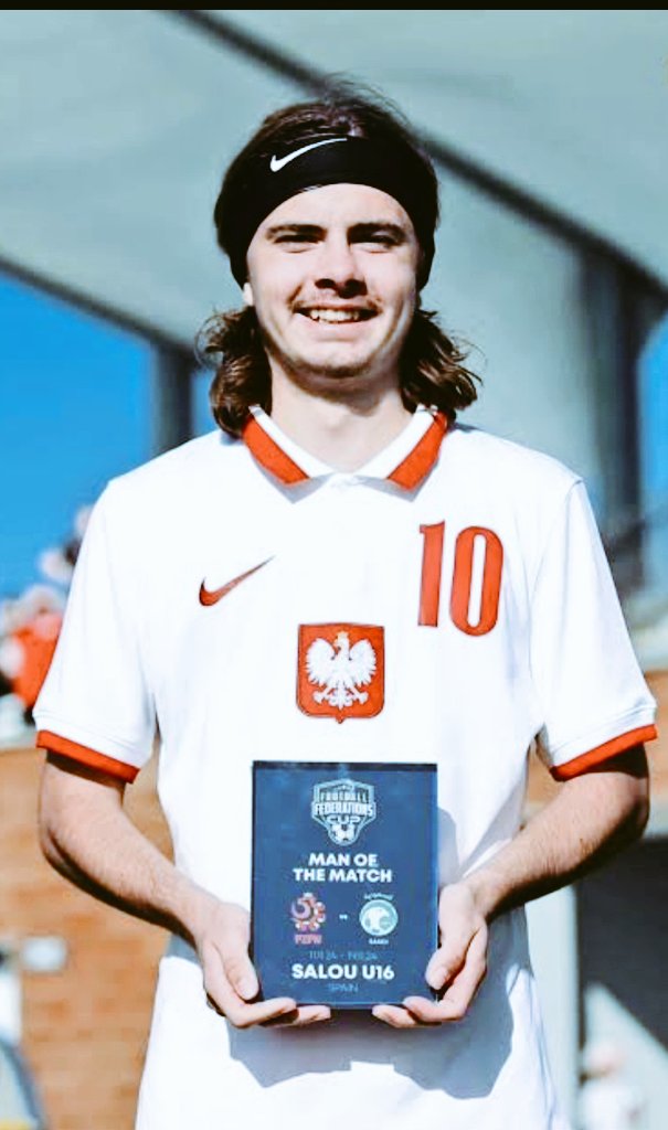 EmirhanGve41766's tweet image. 🇵🇱💎|Zachary Zalewski (2009)

→16 | CM/RM | Sol ayaklı.

Oyuncu Profili;
→Oyunun iki yönünü de oynayabilen modern bir orta saha profili.

→Oyun görüşü ve pozisyon bilgisiyle dikkat çekiyor.

→Tempoyu kontrol edebilen bir oyun kurucu.

→Disiplinli
 📌 Potansiyel – 9.8/10 ✨💠