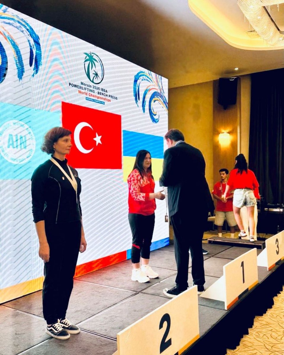 Mersin’de düzenlenen IBSA Görme Engelliler Dünya Halter Şampiyonası’nda dünyanın dört bir yanından gelen sporcuların mücadelesine tanıklık etmek büyük bir gururdu.

Erişilebilirlik ve kapsayıcılık ilkeleriyle hayata geçen bu organizasyonda dereceye giren sporculara ödüllerini