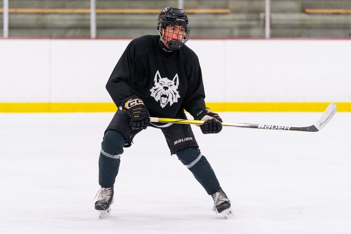 NAPHL's tweet photo. The #FallFinals are underway in Blaine 🍂 https://t.co/Fa2fvRAdlD