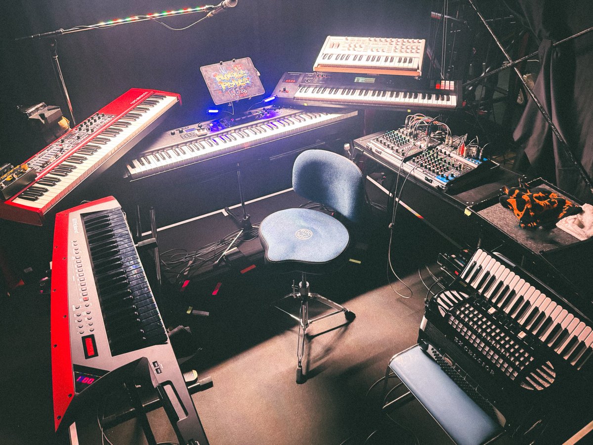 『MOUSE PEACE FES. 2025 2nd Bite』
🎹🎃👻

ジャンルの垣根を越えたコラボはとくに刺激的で、弾いててテンション上がりっぱなしの最高に楽しいエンタメショーでした！！✨🤘

本当にありがとうございました！！

#上田竜也
#MOUSEPEACEFES #マウピフェス 
#MPF2025 <a href="/MOUSE_PEACE_FES/">MOUSE PEACE FES. 2025</a>