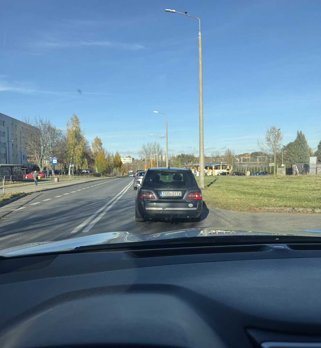 Czubakovic's tweet image. Nie samymi akcjami na #GPW człowiek żyje 💁🏻‍♂️.

Wszystkie znaki na niebie i ziemi (zdjęcie poniżej) przypominają mi, że od listopada ponownie ulega zmianie oprocentowanie obligacji skarbowych.

Nie warto walczyć z siłami wyższymi także wpada dziś zakup:

🔷 15 x #TOS (3-latki)-…