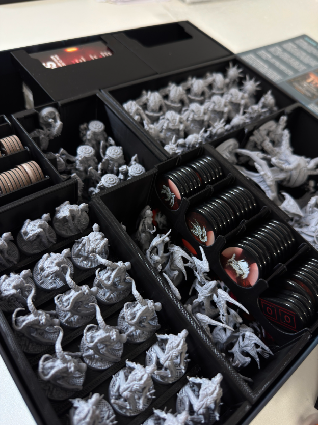 TinkeringPaws's tweet image. Custom-Fitted Galactic Horror 👽! Sneak peek at our Nemesis: Retaliation insert.👀 Every tray is a perfect fit. What game should we organize next? 🎲

#tinkeringpaws #NemesisGame #boardgameinsert