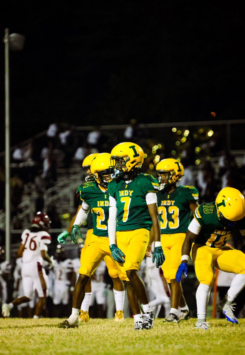 Blessed to finish the season 8-2 Looking forward to the playoffs with my guys. Regular season tape coming soon. <a href="/BigIFootball/">Independence FB</a> <a href="/Dj_Mcfadden11/">Darryl Mcfadden jr</a>