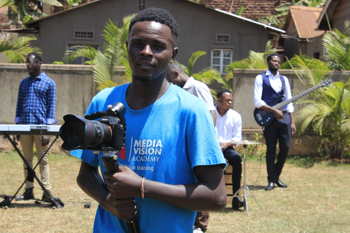 John SASA created a cool short reel for the Lougi Institute's 6th graduation day. It showcases the growth of his creativity &amp; his determination to excel in videography, despite facing cultural and language challenges during his time at <a href="/MediavisionA/">Mediavision Academy</a> . youtube.com/shorts/GBVS2Be….