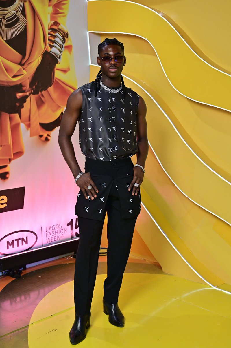koyin_official's tweet image. LFW25 Day 2 with @MTNNG 🥂