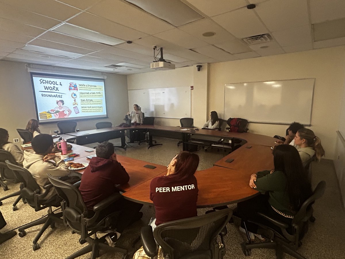 CofC School of Natural and Environmental Sciences tweet media