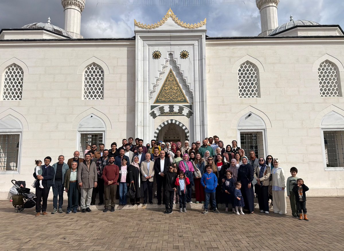 VasingtonEgitim's tweet image. Memleketin tadı, kokusu ve sohbeti… 🇹🇷
“Türk Öğrenci ve Araştırmacılar Buluşması”nda Amerika’daki öğrencilerimiz ve araştırmacılarımızla bir araya geldik. 
Samimi sohbetler, fikir alışverişleri ve geleneksel Türk kahvaltısı eşliğinde güzel bir hafta sonu geçirdik.