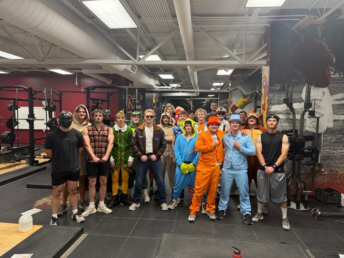 Happy Howloween from Wolves Baseball! 🐺🐺🐺