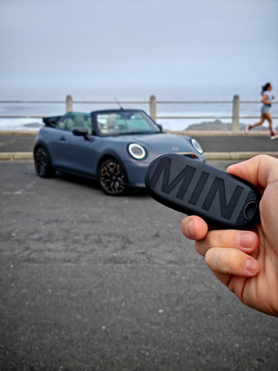 TechnoBokMedia's tweet image. Whether you're hitting the coast or carving up city streets, the new Cooper S Convertible makes every drive an event.

Fun weekend loading in the Cooper S Convertible  - @MINISouthAfrica 

#MINICooperS #TopDownFun #GoKartFeeling #NewCar #MINILove #OLEDDisplay #MINIAdventures