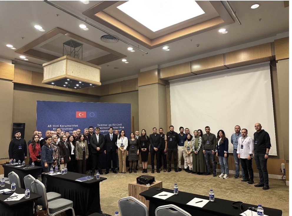 AFAD_Tokat's tweet photo. Konu: Avrupa Birliği / Sivil Koruma / Afet Risk Yönetimi Projeleri Semineri 
Tarih: 23-24.10.2025 https://t.co/bClknoIxEk