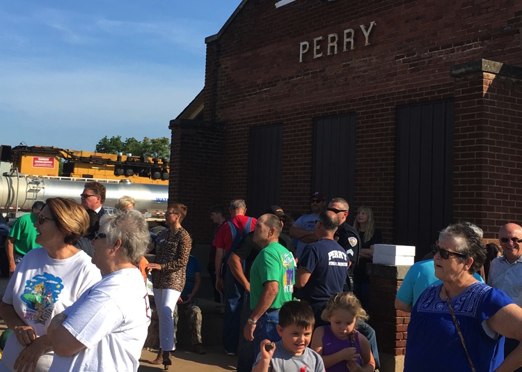 Join us in advocating for the reintroduction of passenger rail services in Kansas, Oklahoma, and Northern Texas! 🚂 Let's enhance our transportation infrastructure together. Learn more: wix.to/N20zCKY #CommunityRail #NorthernFlyerAlliance
