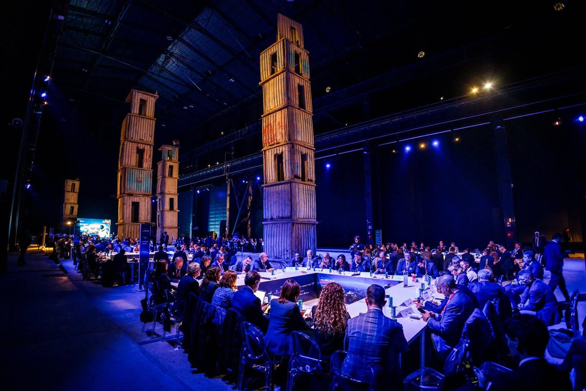 gabferrieri's tweet image. 🚀 Stati Generali Space Economy a Milano!
Come #ANGI stiamo stati tra le autorevoli voci delle tavole rotonde istituzionali, lanciando proposte per decollare l’Italia nello spazio, con il #CAPITALEUMANO come vero propellente.

🇮🇹🇪🇺 Il ciclo promosso dall’ Intergruppo IPSE (On.…