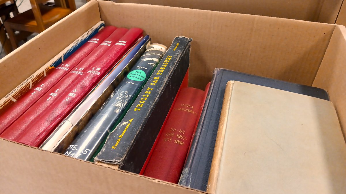 Looking for your next great read? 📚

Whether you like history, politics, food, or iconic NYC landmarks, there's something for everyone at <a href="/nycrecords/">NYC Dept of Records</a>' Municipal Library Book Sale, happening on November 7 and 8! 🗽📚❤️

Learn more: on.nyc.gov/3Je6jzI

#NYC #NYCHistory #Books