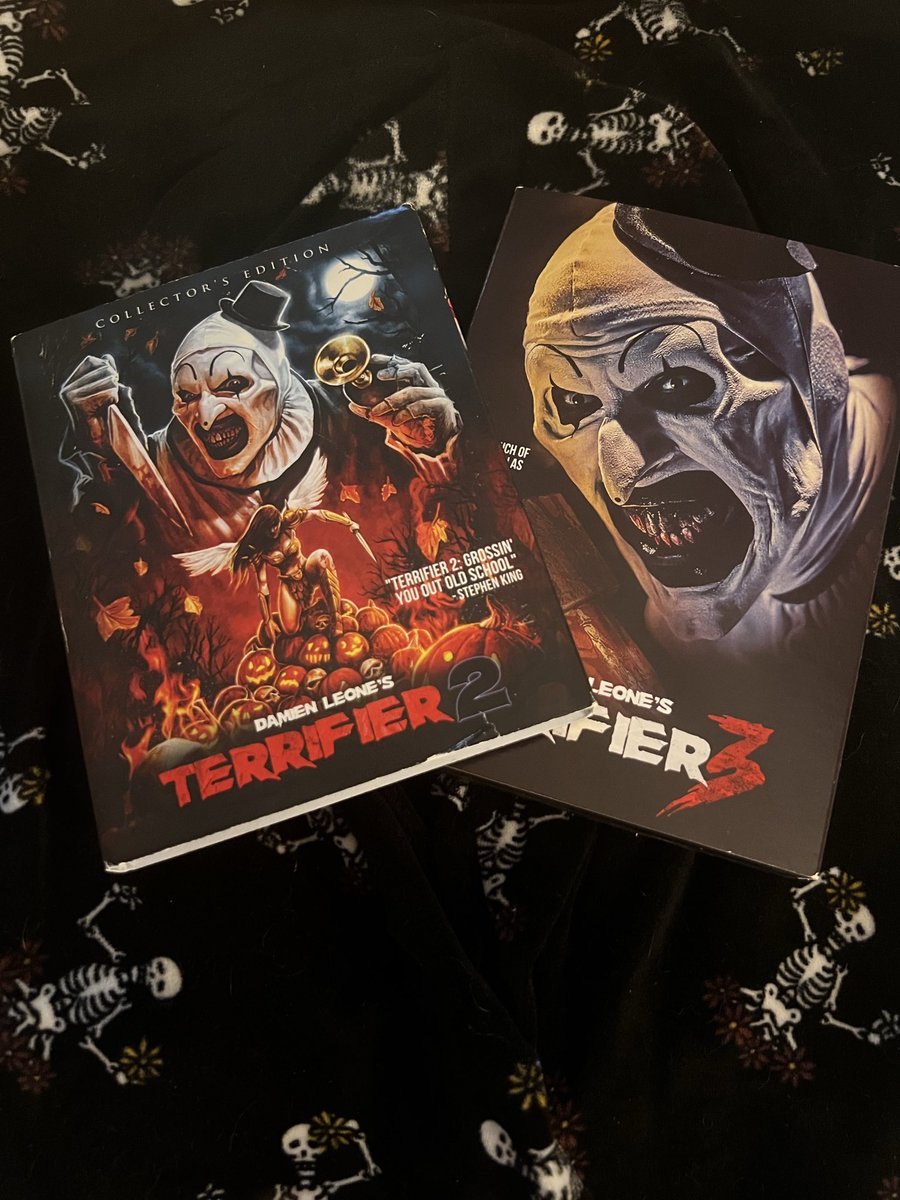 NatSullivan77's tweet photo. My #terrifier collection so far! 

Happy #halloween everyone! 🍁🎃

#horrormovies #spookyseason #physicalmedia #booktwt #horrortwt https://t.co/qpDp0Gwp1L