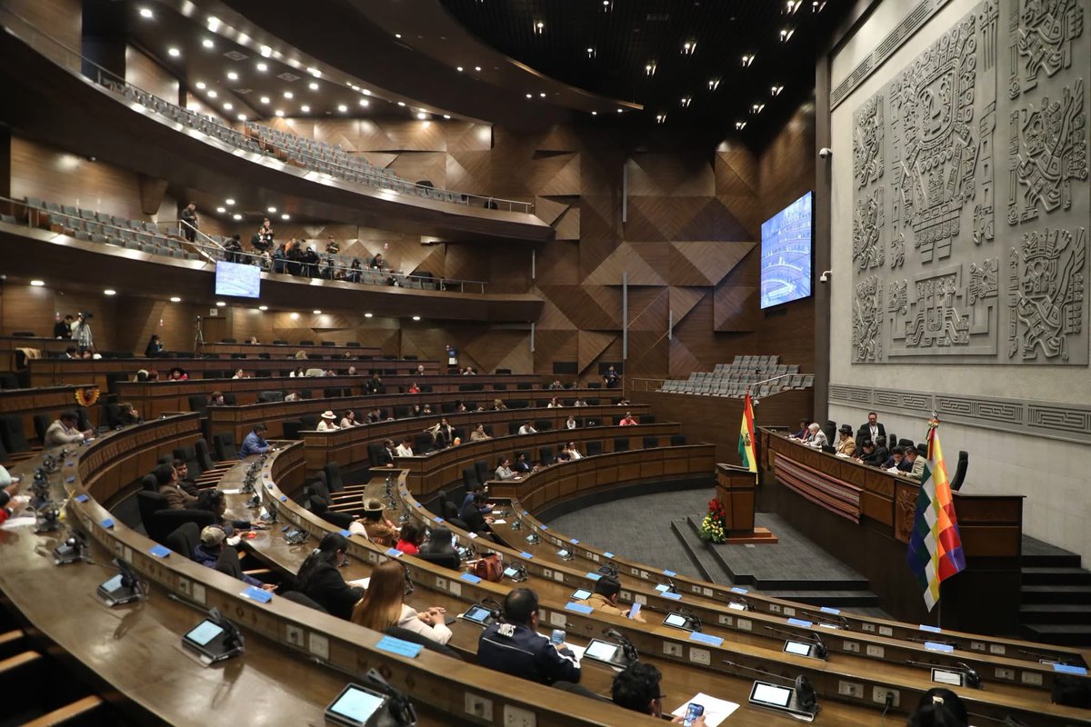 Por mayoría absoluta, la ALP sanciona la Ley de Diferimiento de ...