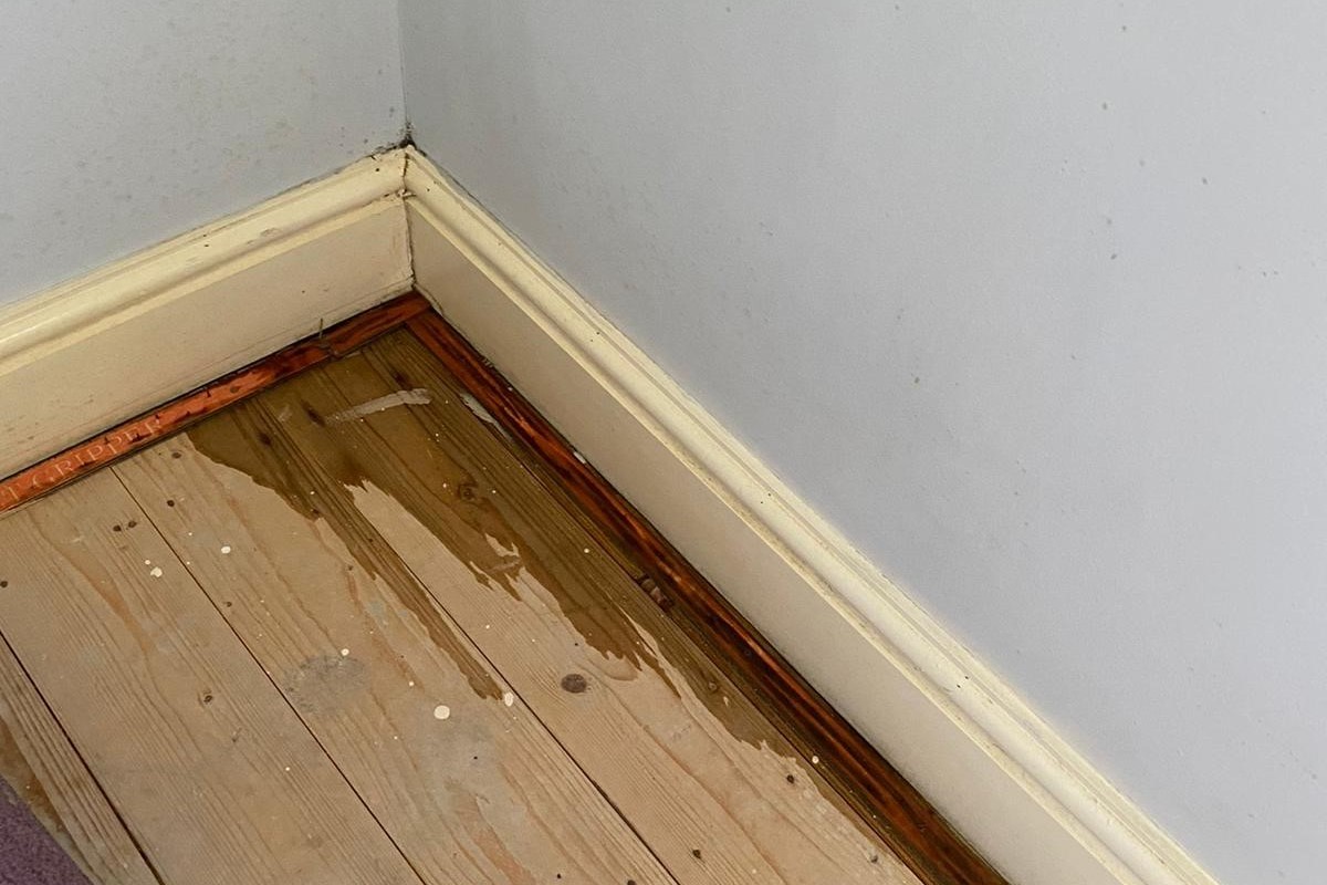 DampSolutions1's tweet image. Closing windows &amp;amp; drying clothes inside causes #condensation #damp problems
If this is unavoidable, we have solutions.
#Familybusiness trusted for over 50 years, we are proud to say most of our work comes from recommendations
#experts in damp proofing since 1969
@PropertyCareAss