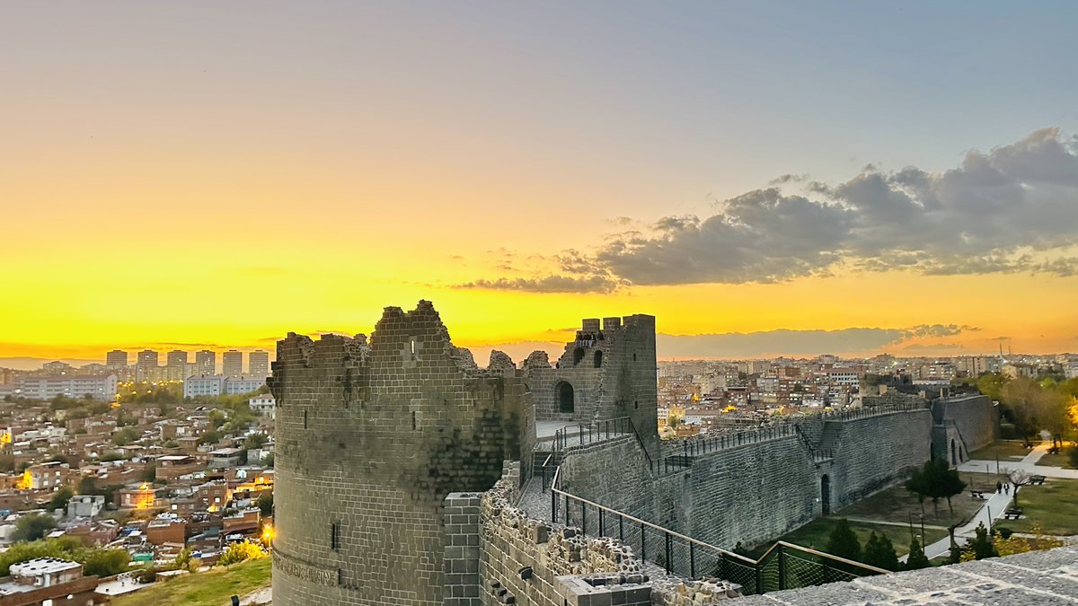 DiyarCinn's tweet photo. 📸

📍Amed 
#payiz #Autumn2025 https://t.co/PInLuLMrKB