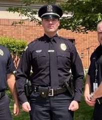 DeportedNumber's tweet image. #BreakingNews ICE arrested an illegal alien  who was serving as a local police officer in Suburban Chicago

Hanover Park Police Department authorized this illegal alien to carry a firearm, violating federal law. #deportation #deported #ice