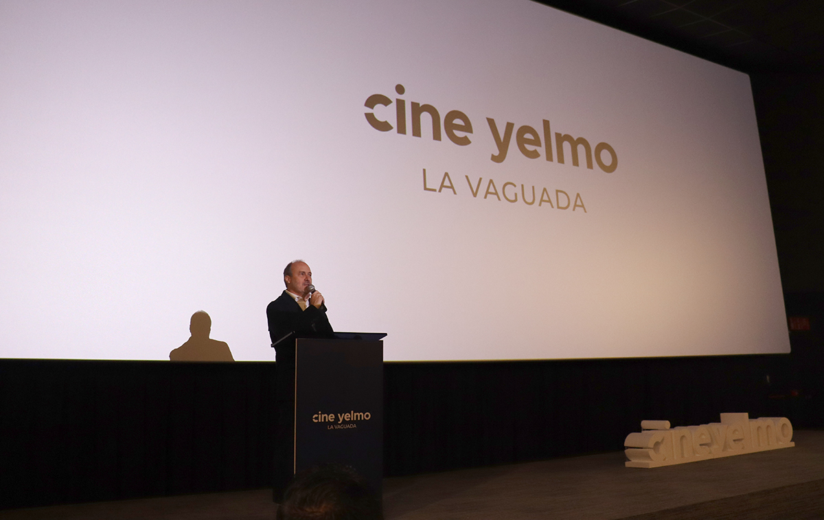 RevistaRubik's tweet photo. Cine Yelmo La Vaguada se inaugura: la remodelación de un icono de la exhibición en España.

Crónica de la inauguración oficial de ayer y detalles del nuevo complejo y sus proveedores: https://t.co/MgIrrEssbX https://t.co/6jpB5v8Ntt