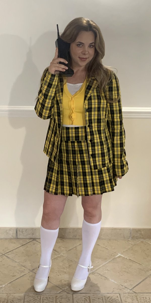 seriesable's tweet image. Ugh, as if! 💛🎃 Channeling my inner Cher Horowitz this #Halloween2025