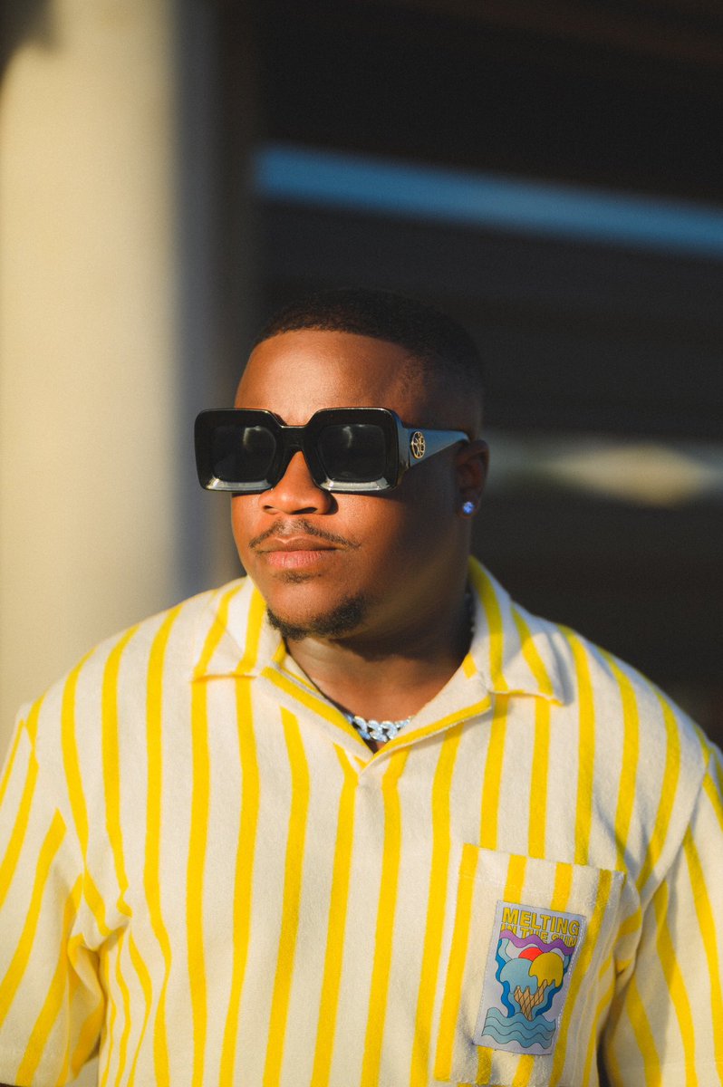 Bro <a href="/Vuittots/">TOTS DI BILLION</a> please bring this shades back i promise i won’t lose them anymore …