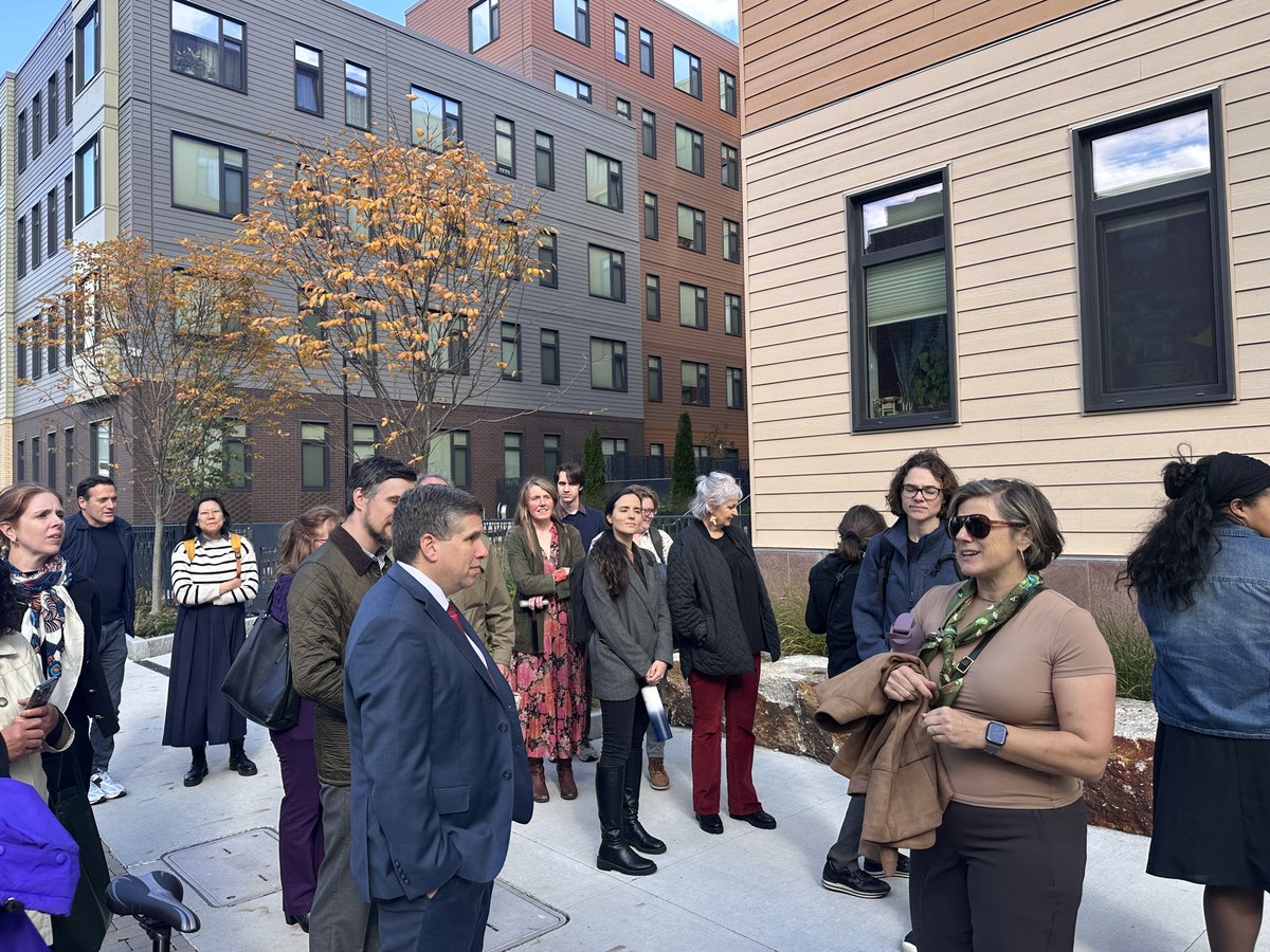 SalDiDomenico's tweet image. I had the pleasure of attending the Bunker Hill Housing Redevelopment Project in Charlestown, as part of the 2025 Climate Beacon Conference. It was great to learn about the innovative steps being taken in sustainability and climate resiliency!

#sustainability #climatesolutions