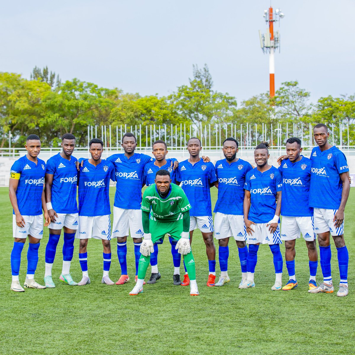 AntaMucyo's tweet photo. ๐ด๐ฒ๐ฑ| Kalifa Traore scored his first goal in his debut match in the Rwandan Premier League with Gorilla FC ๐ท๐ผ, helping the team secure all three points.
*Congratulations My Player
#GorillaFC 2-1 #BugeseraFC https://t.co/7W7EcMMQTP
