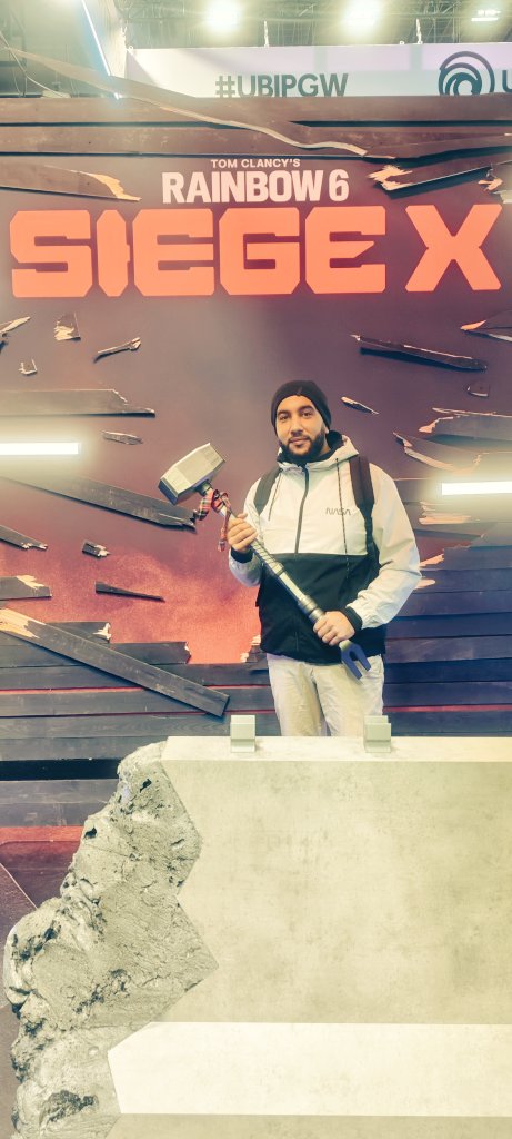 Aujourd'hui, 
Réunion avec Ubisoft pour discuter du jeu <a href="/Rainbow6FR/">Rainbow Six Siege X FR</a> de chez à la #PGW2025.

 L'équipe était vraiment au top et très à l'écoute de nos recommandations ainsi que de nos attentes.

Je ferai une vidéo consacrée uniquement aux recommandations que j'ai transmises.