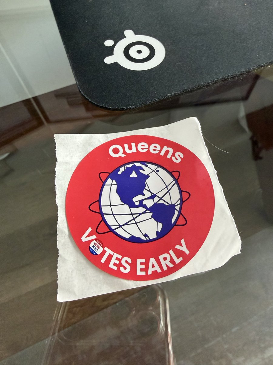 J 🌻 (@jimabyte) on Twitter photo Initially read this “Queens Vote Early” and I was mortified Initially read this “Queens Vote Early” and I was mortified