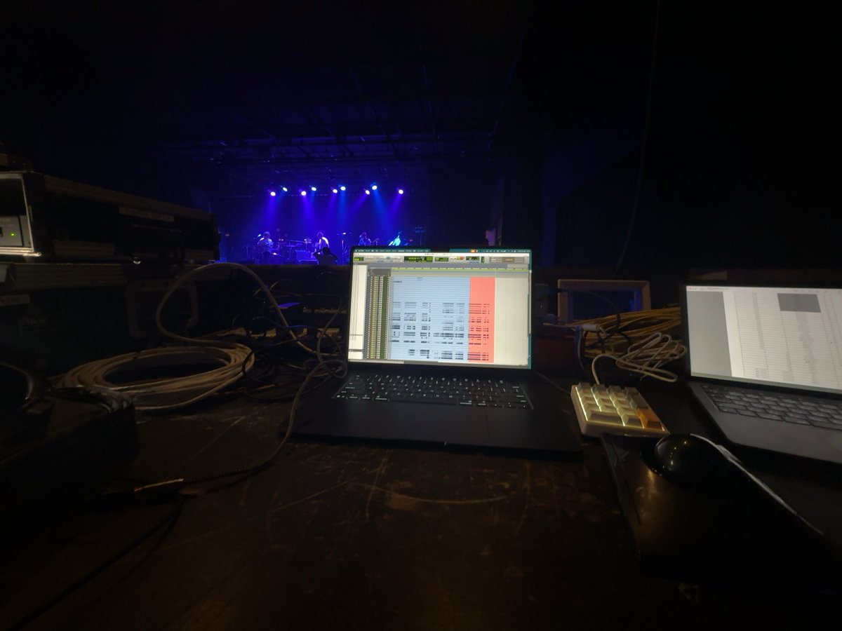 SAH_KOBA's tweet image. ようやく実践投入！　安定してますねー　トラブルも無く良い感じに！RMEは贅沢にヘッドホンモニター用で。　#Forcusrite #TNX #rme #DigifaceDante