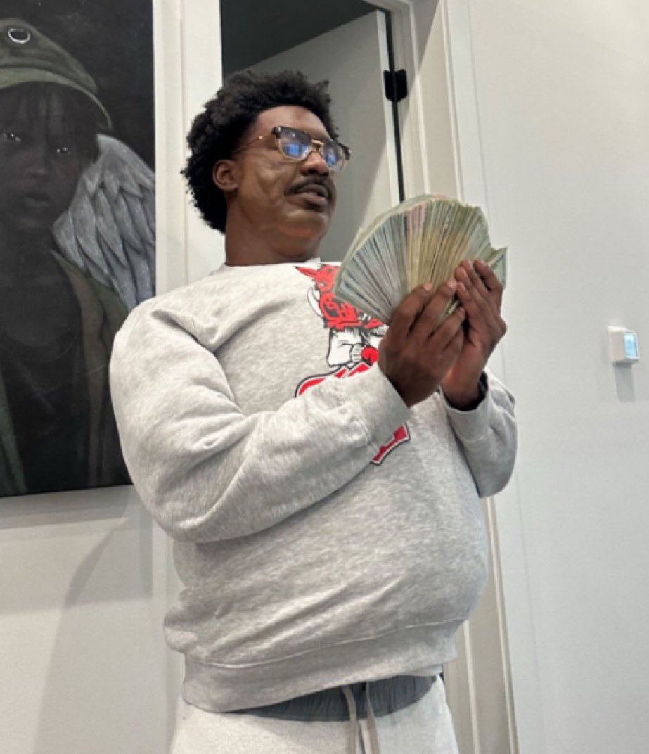 SOSADROPEMOFF🧛🏿🦇 tweet media