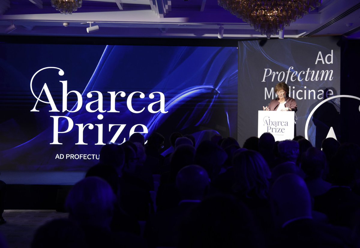 AbarcaPrize's tweet photo. Explore the gala highlights and see the most memorable moments, featuring remarks by Prof. @HansClevers and jury president Prof. @SilviaPriori1.
⬇️
https://t.co/gtvTobk5sZ

#AbarcaPrize2025 #MedicalResearch #MedicalAward #Organoids https://t.co/67cAiz8Xa7