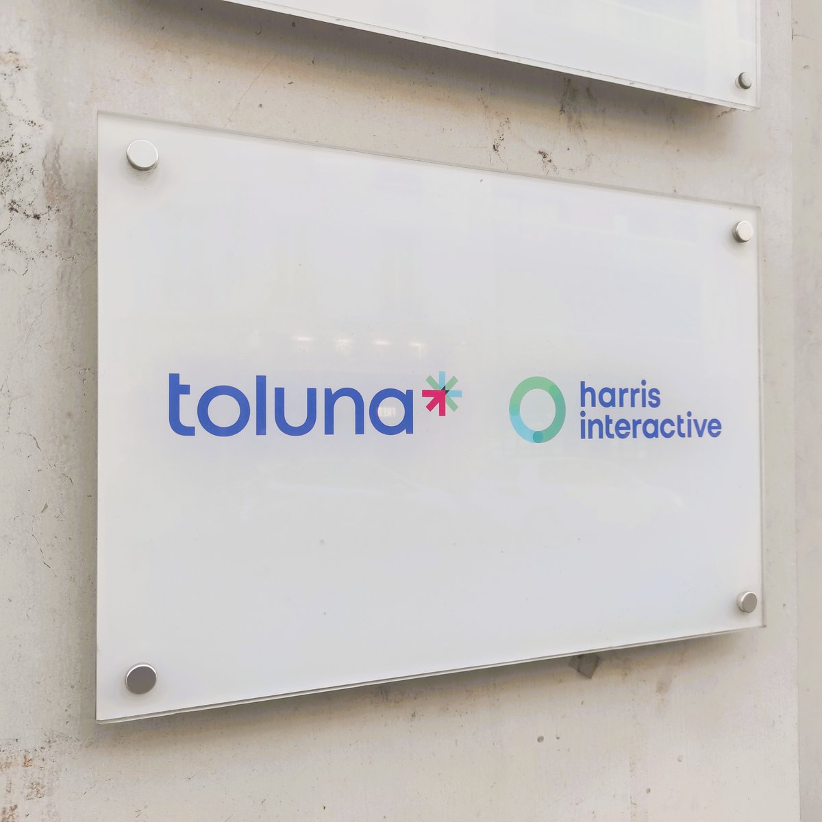 🎉 Nouveau chapitre pro

Après 12 ans à <a href="/IfopOpinion/">Ifop Opinion</a>, je rejoins <a href="/TolunaCorporate/">Toluna</a> <a href="/harrisint_fr/">Harris Interactive</a> comme Directeur des études politiques &amp; d’opinion. 

Merci à <a href="/jdlevy/">Jean-Daniel Lévy</a>, <a href="/GerardMagalie/">Magalie Gérard</a>, <a href="/NPerrioCombeaux/">N Perrio-Combeaux</a> et <a href="/pvanbloeme/">Patrick VAN BLOEME</a> pour leur confiance ! 🙏