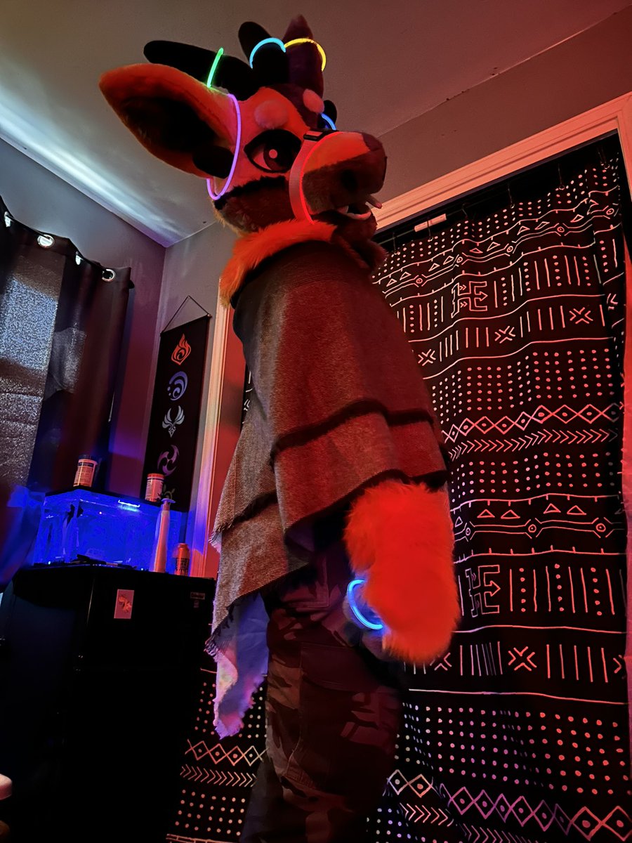 OlKlyne's tweet photo. Happy Halloween!!! 🎃 👻 Wait a minute- he got into the glowsticks-! #fursuitfriday #furry #fur #fursuit #furrysuit #fuzz #huzz #furfriday #halloween #happyhalloween #dragonfurry #halloweenfurry https://t.co/8AV7Vs49C4