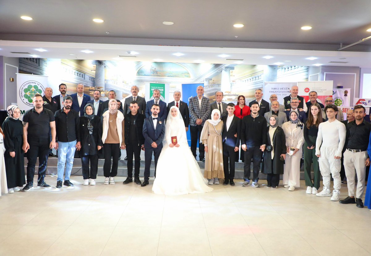 Aile; sevginin, huzurun ve merhametin en güçlü kalesidir.

Sayın Cumhurbaşkanımızın tensipleriyle ilan edilen 2025 Aile Yılında; Valiliğimiz himayesinde, Konya İl Müftülüğümüzün koordinasyonunda, Türkiye Diyanet Vakfı Konya Şubesi ve Mehir Vakfı iş birliğiyle yürütülen “Yuvalar