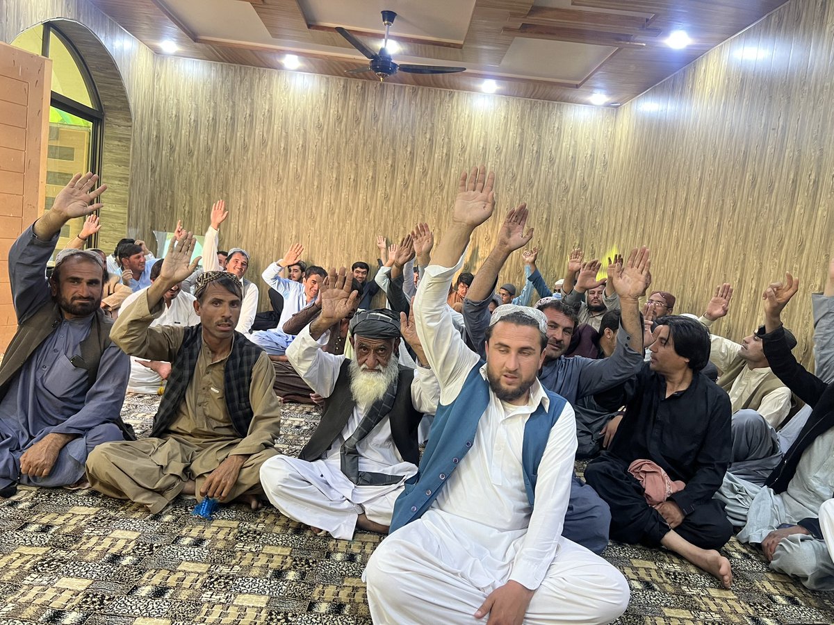 ZayraiPKNAP's tweet image. کوټه ،،شمولیتی غونډه ،، د پښتونخوا نېشنل عوامی پارټې صوبای صدر  نصرالله خان زېرې په تختانی بای پاس اول  رشېد ټاون کښې د  حاجی رشید خان اڅکزې ادوزې او د روف وطن جار په قېادت کښې 25 کسانو په پښتونخوا نېشنل عوامی پارټې کښې د شمولیت اعلان وکې ،په دې مهال د پارټې نوې یونټ پرانستل سوو