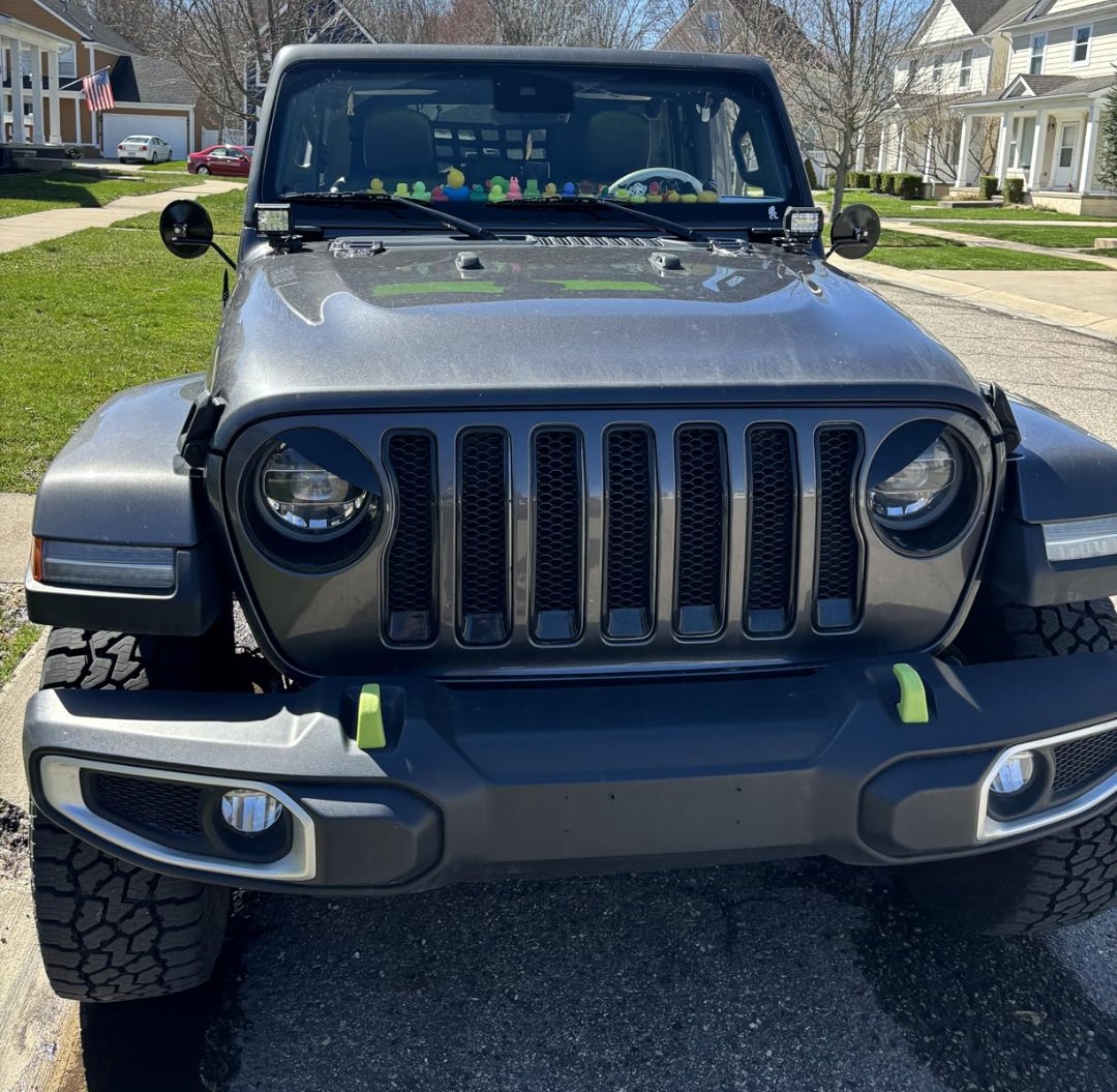 RedWolf_19's tweet image. Ducks and all

#frontend #Friday #ducked #Jeep