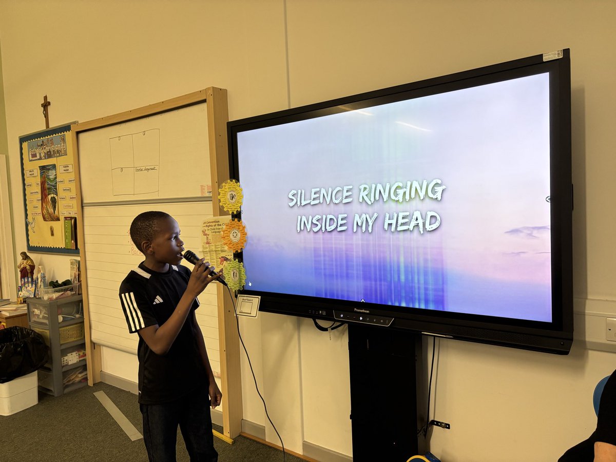 Mrs Deafley P6B tweet media